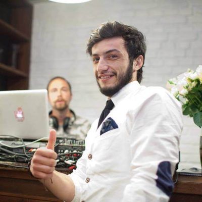 Mr.Right Чистые пруды