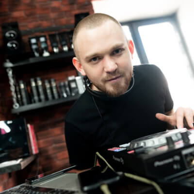 MR.BARBER